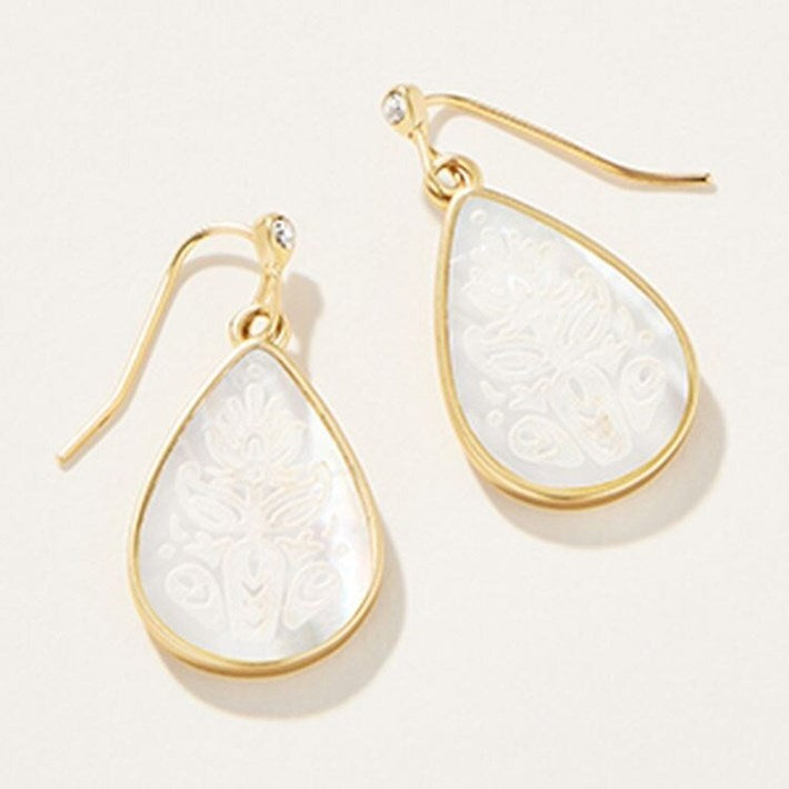 Willa Carved Earrings Mother of Pearl