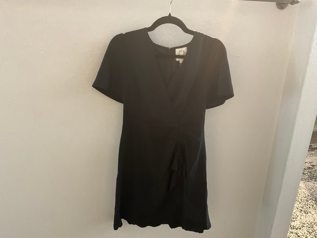 Lili oinodis black dress