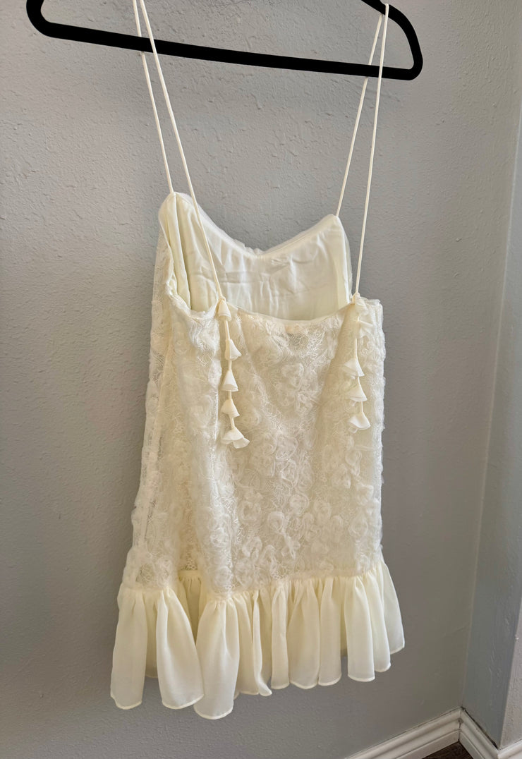 Lucy Paris Sariah Lace Dress DR3603
