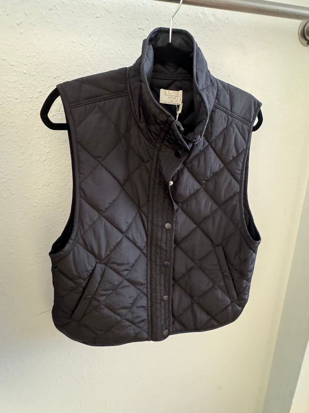 Z Supply Black Warm Up Vest ZJ233839